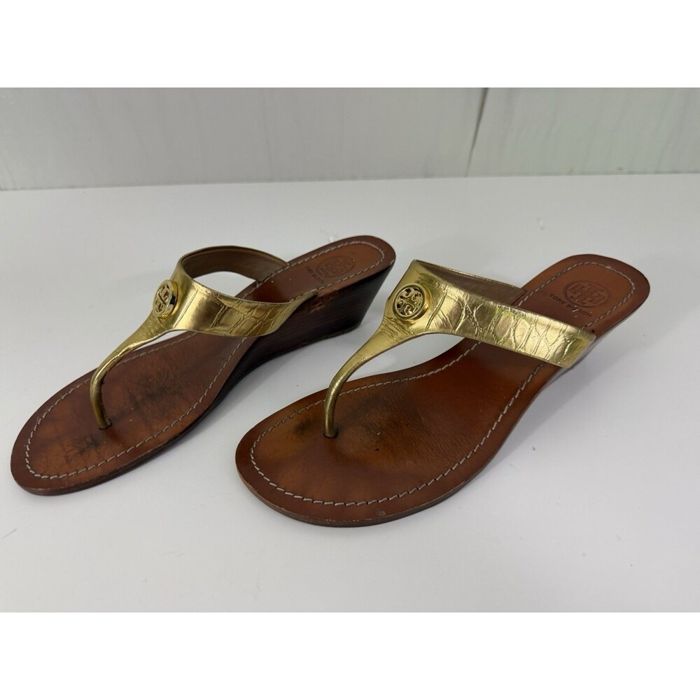 Tory Burch Cameron Metallic Gold Wedge Thong Sandals Sz 8 Vacation Vibes Slip On